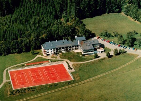 Bartholomae Hotel Restaurant Turnerheim Tennisplaetze Fliegeraufnahme