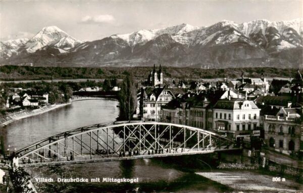 Villach Kaernten AT Draubruecke mit Mittagskogel