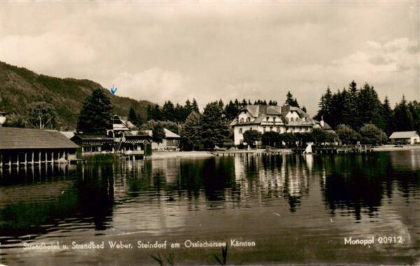 Steindorf Ossiacher See Kaernten AT Strandhotel und Strandbad Weber