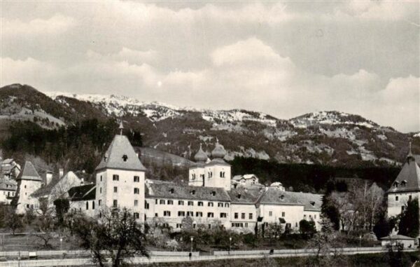 Millstatt Millstaettersee Kaernten AT Schloss