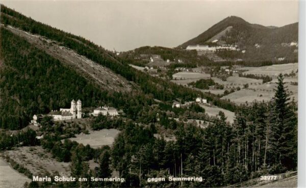 Maria Schutz Niederoesterreich AT Panorama mit Semmering und Wallfahrtskirche