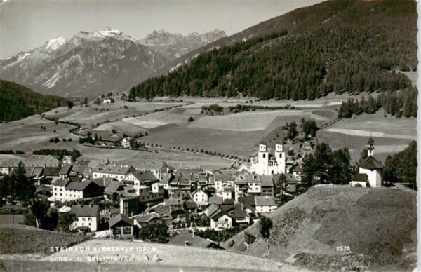 Steinach Brenner Tirol AT Panorama Berg und Skilift