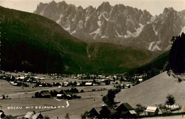 Gosau Salzkammergut Oberoesterreich AT mit Gosaukamm