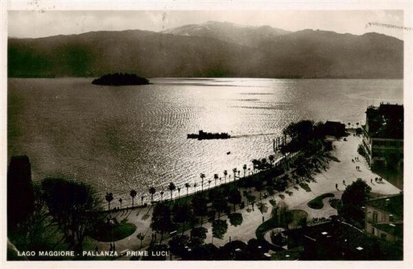 Pallanza Piemonte IT Prime Luci Lago Maggiore