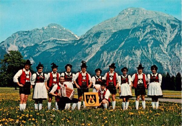Muenster Tirol Trachtengruppe Die Sonnwendler