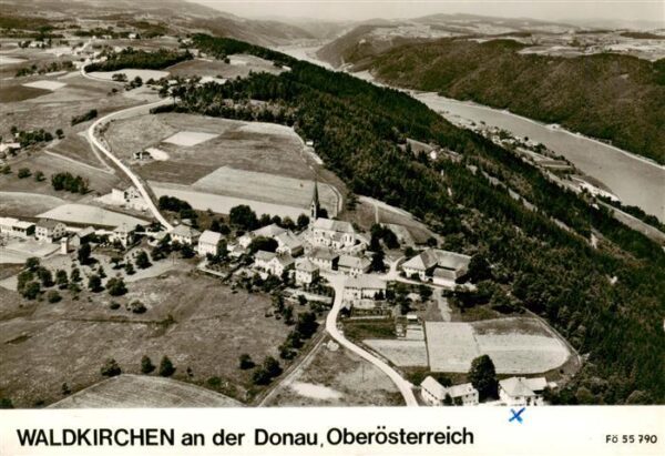 Waldkirchen Wesen Oberoesterreich AT Fliegeraufnahme