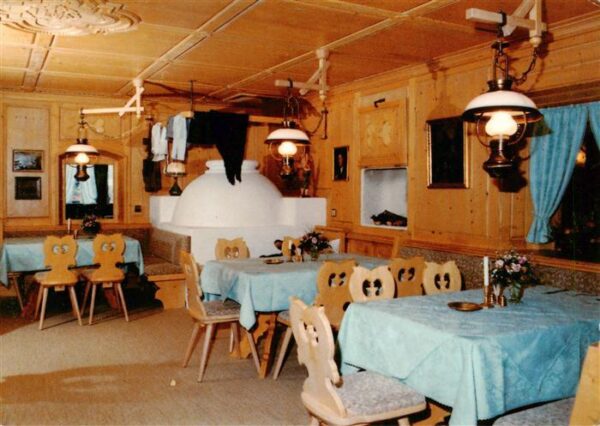 Tannheim Tirol AT Saegerhofhotel Gaststube