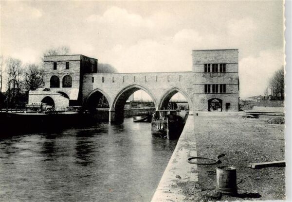 Tournai Belgie Le Pont des Trous