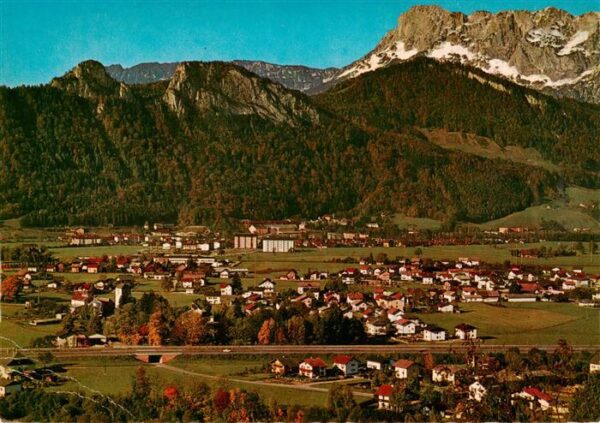 Oberalm Salzburg AT Neualm mit den Barmsteinen und dem Untersberg