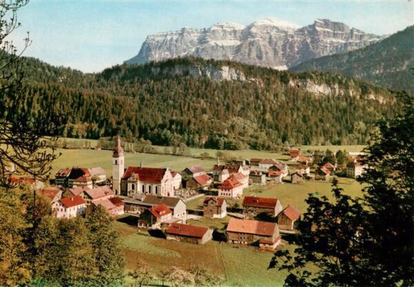 Bezau Vorarlberg Panorama mit Kanisfluh