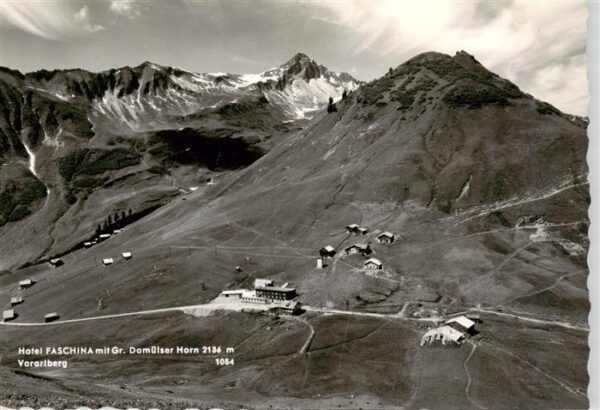 Vorarlberg AT Hotel Faschina mit Gr Damuelser Horn