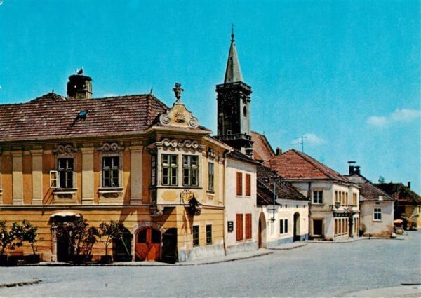 Rust Burgenland Hauptplatz mit Buergerhaus Zum Auge Gottes