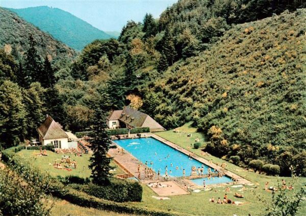 Bad Bertrich Diana Waldschwimmbad