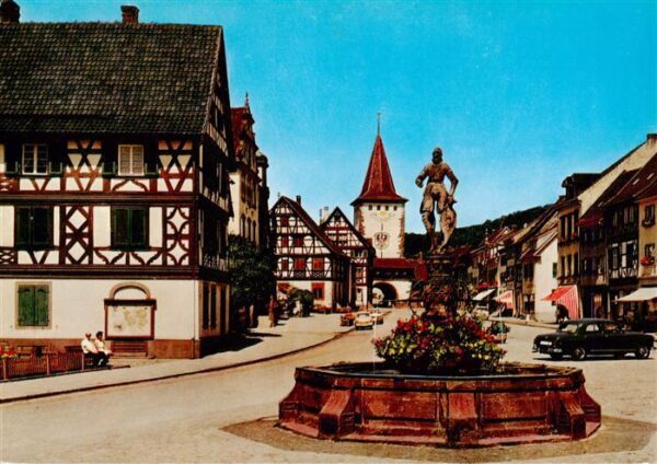 Gengenbach Markt Brunnen und Obertor