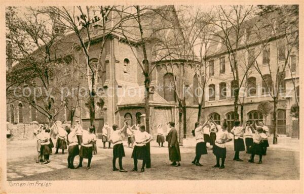 Essen  Ruhr Kath. Lyzeum u. Oberlyzeum Turnen-im-Freien