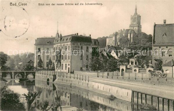 Bad Cleve Blick von der neuen Bruecke auf die Schwanenburg