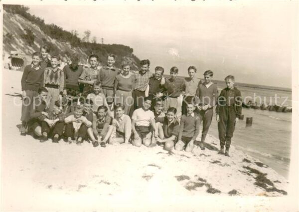 Heringsdorf Ostseebad Usedom Jugendgruppe am Strand