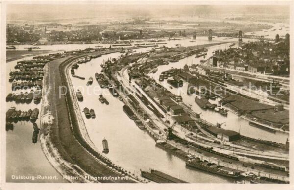 Duisburg Ruhrort Fliegeraufnahme Hafen