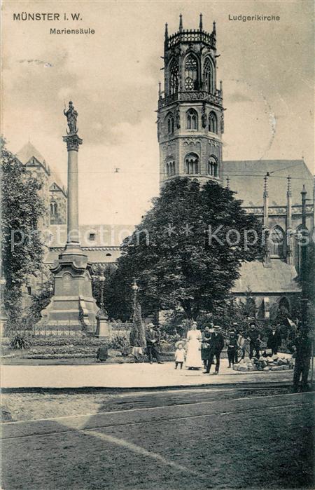 Muenster Westfalen Mariensaeule und Ludgerikirche
