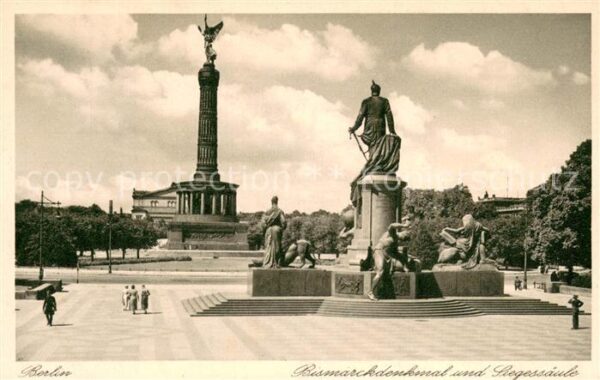 Berlin Bismarckdenkmal und Siegessaeule