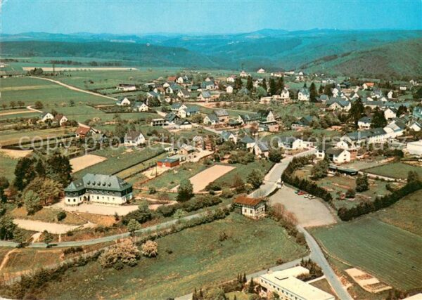 Manderscheid Eifel Fliegeraufnahme Teilansicht m. Jugendherberge