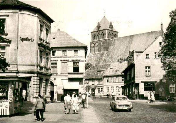 Greifswald Strassenpartie Apotheke
