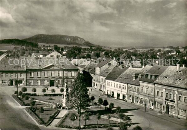 Sluknov Schluckenau CZ Mirove nameti s radnici