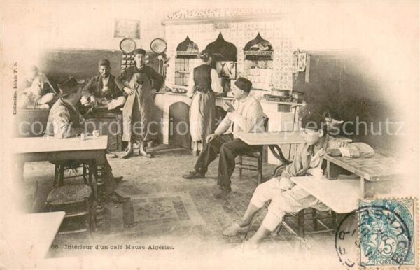 Alger Algerien Interieur d’un cafe Maure Algerier