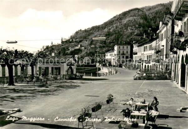 Cannobio Lago Maggiore Piazza Indipendenza