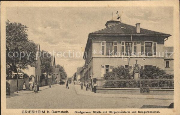Griesheim Hessen Grossgerauer Strasse Buergermeisterei Kriegerdenkmal
