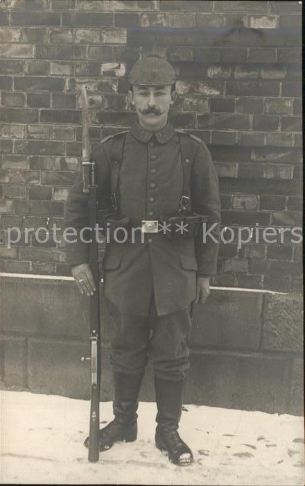 Militaria WK1 soldat mit Bajonette