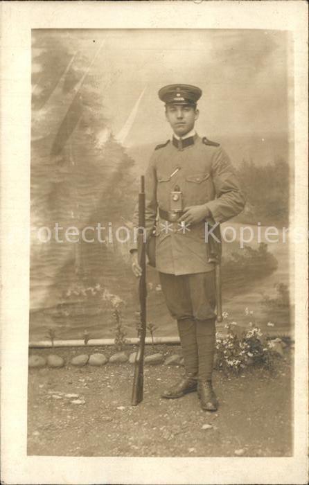 Militaria WK1 Soldat mit Gewehr