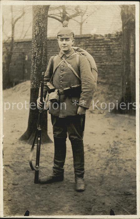 Militaria WK1 Feldartillerie Soldat Gewehr