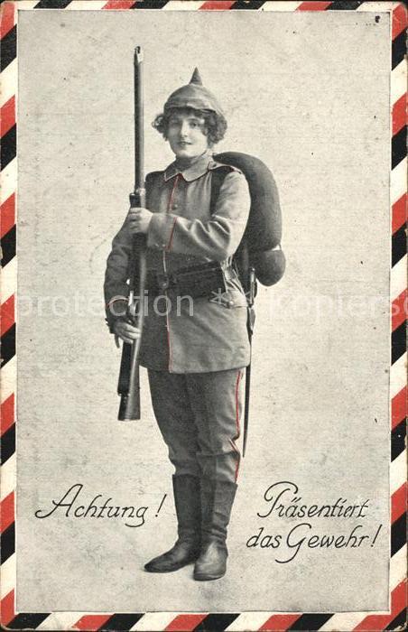 Militaria Frauen WK1 Gewehr