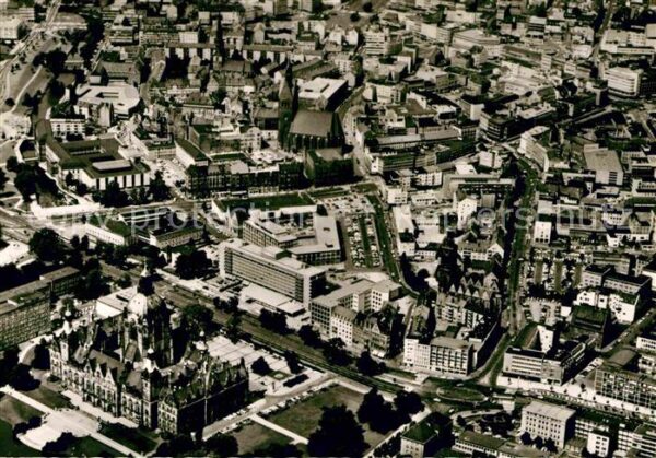 Hannover Fliegeraufnahme Stadtkern mit Rathaus