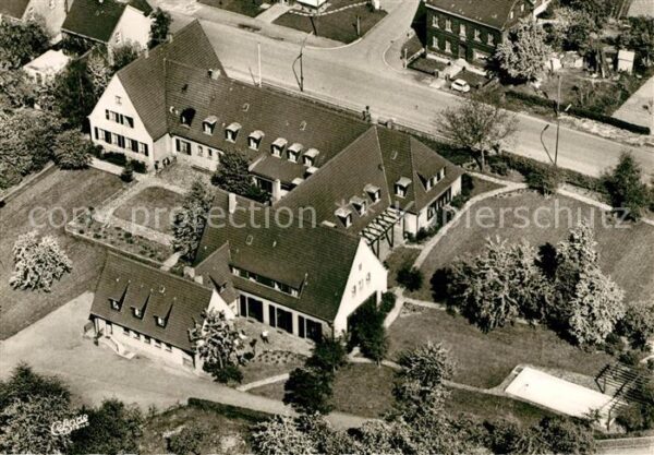 Luecklemberg Fliegeraufnahme Der Heidehof Schule IG Metall