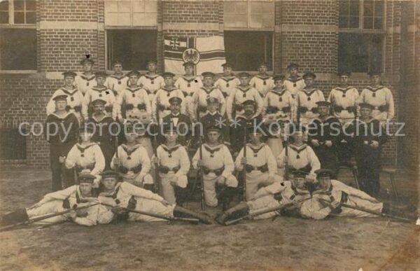 Militaria Deutschland WK1 Marine Wilhelmshaven Tprpedodivision Gewehre