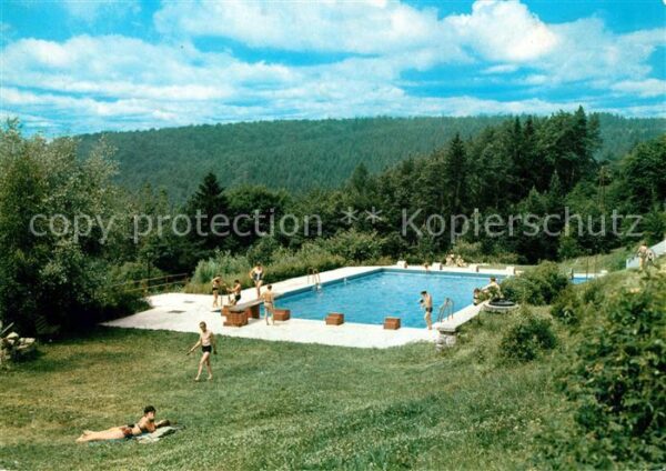Marienhagen Korbach Schwimmbad Freibad am Waldrand