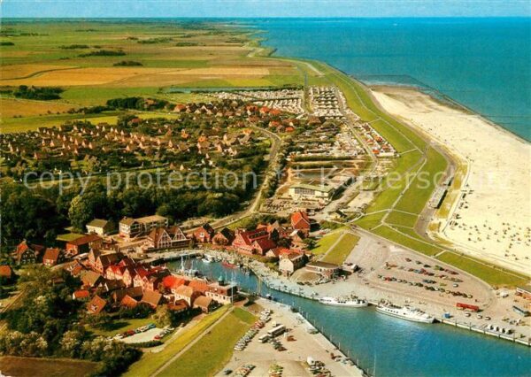 Neuharlingersiel Nordseekuestenbad Hafen Fliegeraufnahme