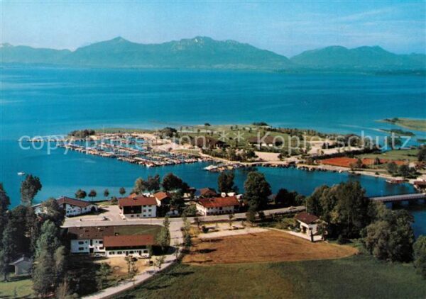 Seebruck Chiemsee Fliegeraufnahme Chiemseepark
