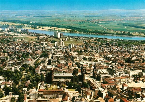 Worms Rhein Teilansicht Fliegeraufnahme