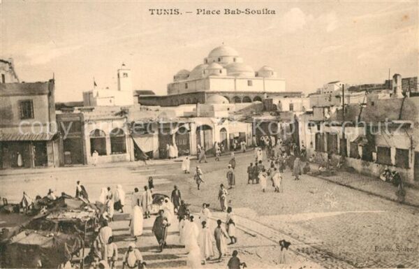 Tunis Place Bab-Souika