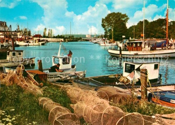 Niendorf Ostseebad Hafen Fischkutter