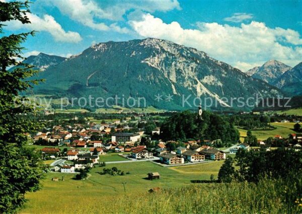 Ruhpolding Gesamtansicht mit Rauschberg Sonntagshorn Chiemgauer Alpen