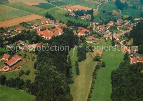 Burgrain Isen mit Schloss Fliegeraufnahme