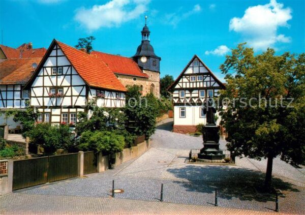 Moehra Lutherstammhaus Lutherkirche Lutherdenkmal Fachwerkhaus