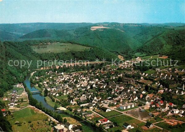 Waldbreitbach Wied Luftkurort Naturpark Rhein Westerwald Fliegeraufnahme