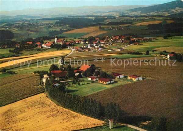 Kellberg Gut Wolfersdorf Ferienidyll Maxhoehe Fliegeraufnahme