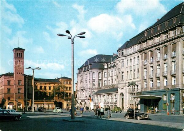 Erfurt Bahnhofsplatz mit Interhotel Erfurter Hof