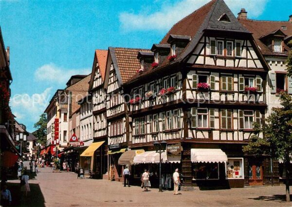 Bensheim Bergstrasse Hauptstrasse Fachwerkhaeuser Innenstadt Fussgaengerzone
